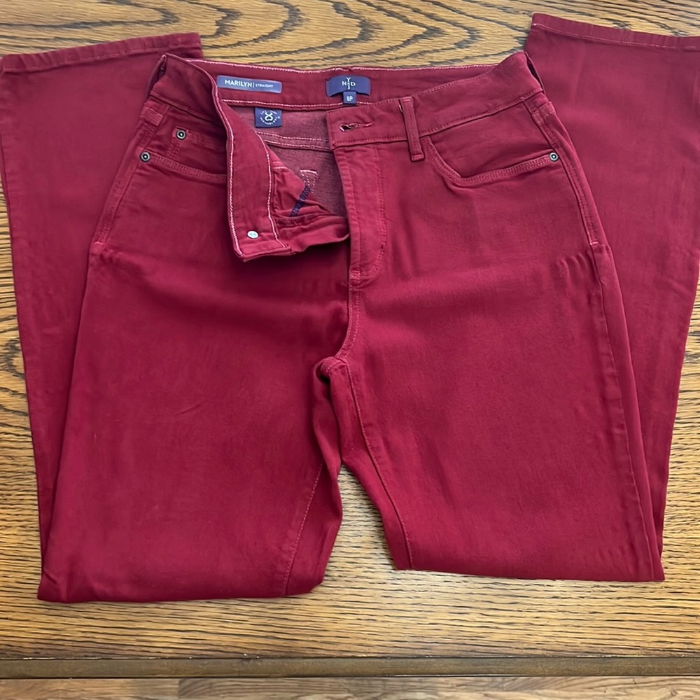 Like new. Red/maroon NYDJ Marilyn straight jeans size 8P.